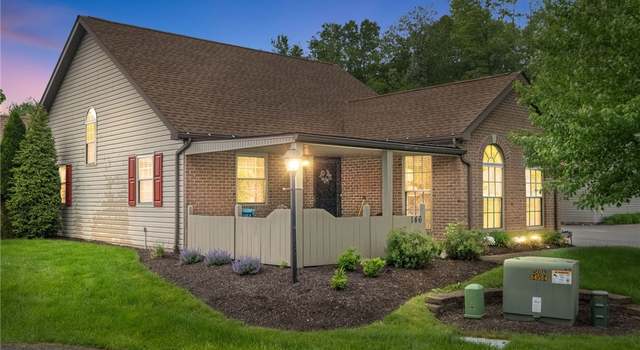 Photo of 146 Barrington Dr, Oakdale, PA 15071