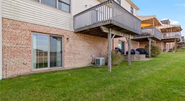 Photo of 306 Woodcrest Dr, North Fayette, PA 15108