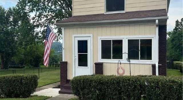 Photo of 9 Southview Ave, New Castle, PA 16101