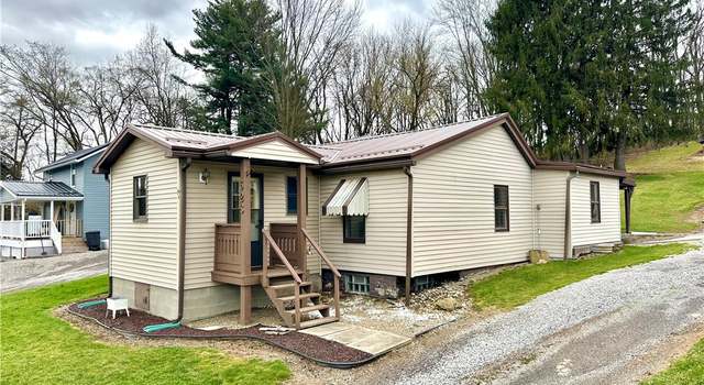 Photo of 623 Butler Rd, East Franklin Twp, PA 16201