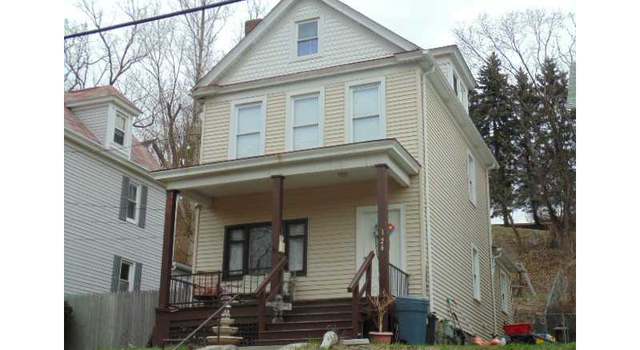 Photo of 126 Fountain St, Crafton, PA 15205