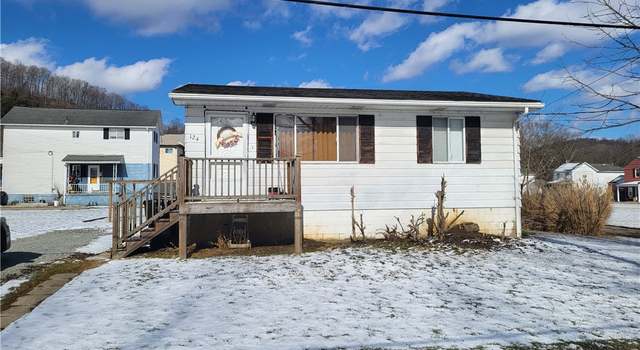 Photo of 124 Klondike St, Elizabeth, PA 15018