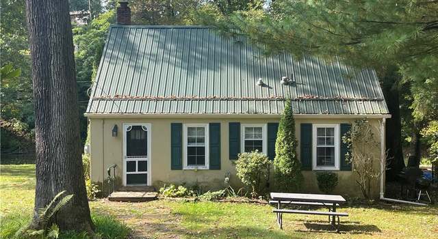 Photo of 132 Creek Dr, Slippery Rock Twp - But, PA 16057