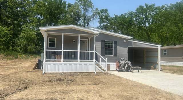 Photo of 239 Sunny Hill Dr, Adams Twp, PA 16059