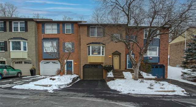 Photo of 941 Trillium Trl, Bethel Park, PA 15102