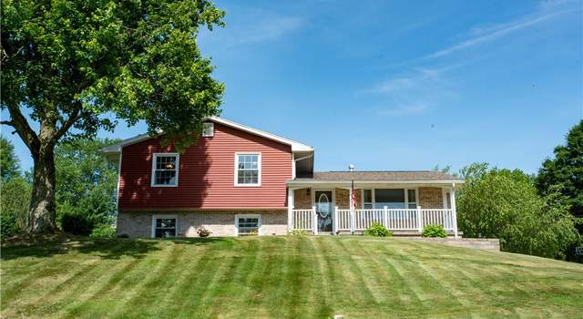 Photo of 101 Lynne Dr, Beaver Falls, PA 15010