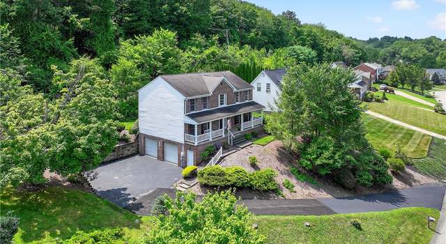 Photo of 113 Castlebrook Dr, Peters Twp, PA 15367