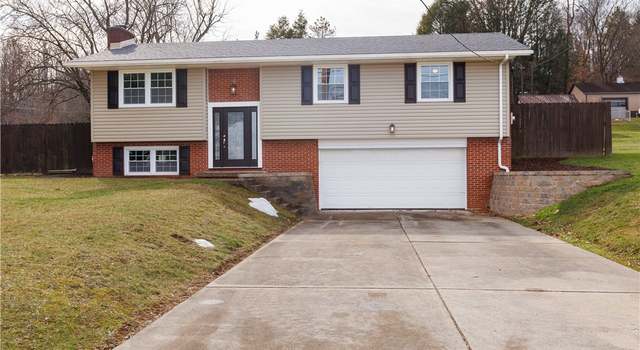 Photo of 417 W Malden Dr, California, PA 15423