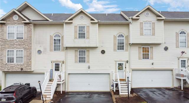 Photo of 106 Manor View Dr, Manor, PA 15665
