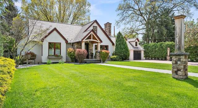 Photo of 406 Edgeworth Ln, Edgeworth, PA 15143