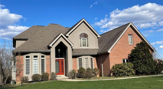 Photo of 1026 Lexington Dr, Murrysville, PA 15632