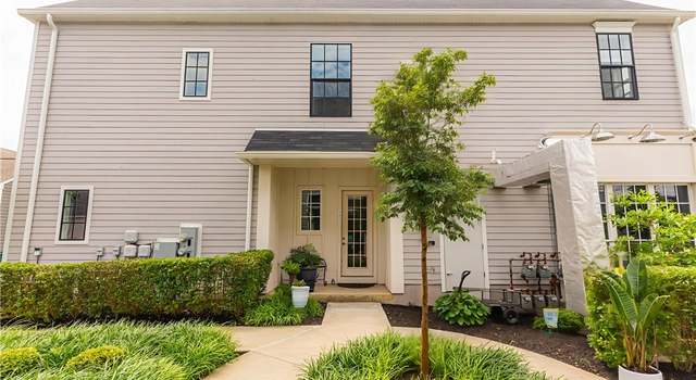 Photo of 1415 Hastings Cres #1401, South Fayette, PA 15017