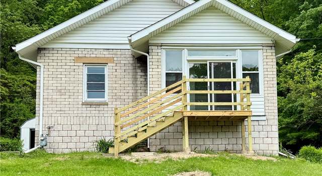 Photo of 170 Fairlane Blvd, Big Beaver, PA 16136