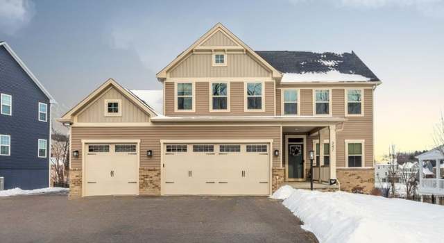 Photo of 347 Crossing Dr, North Strabane, PA 15330