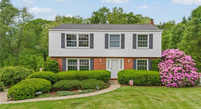 Photo of 187 Friar Ln, Peters Twp, PA 15317