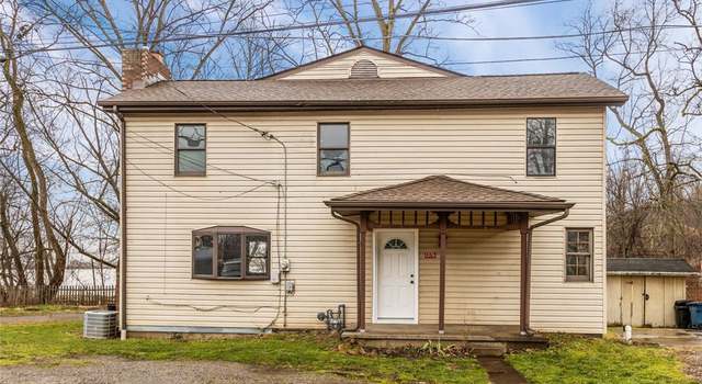 Photo of 1376 Ferry St, Moon/crescent Twp, PA 15046