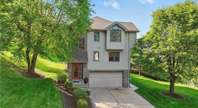 Photo of 235 Valley Circle Dr, Charleroi, PA 15022