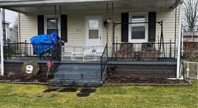 Photo of 1217 5th St, St Clair Twp, PA 15954