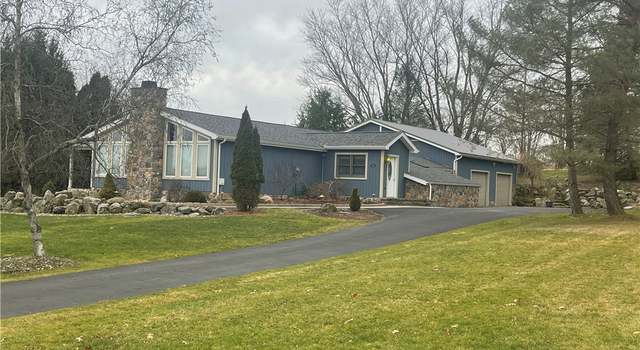 Photo of 959 Apache Trl, Coolspring Twp, PA 16137