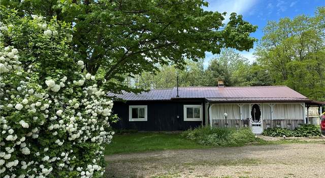 Photo of 1641 Clintonville Rd, Harrisville, PA 16038