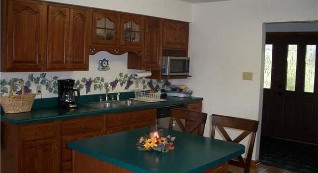 Photo of 185 Meadow Gold, Allegheny Twp - Wml, PA 15068