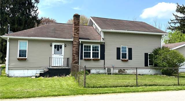 Photo of 420 Church St, Harrisville Boro, PA 16038