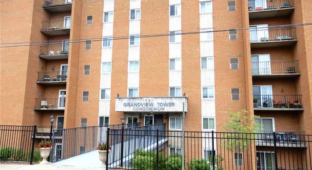 Photo of 1001 Grandview Ave #404, Bridgeville, PA 15017