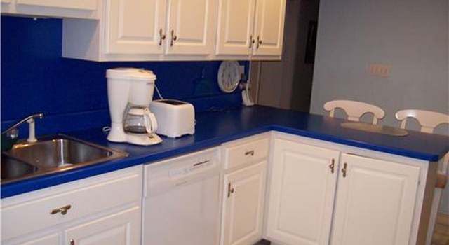 Photo of 950 Thompson Run Rd, Springdale Twp, PA 15049