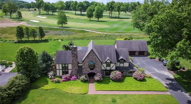 Photo of 115 Larchwood Dr, Penn Twp - But, PA 16002