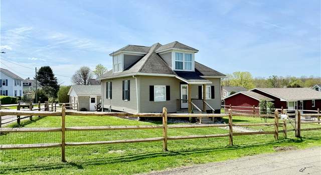 Photo of 901 Market St, Scottdale, PA 15683