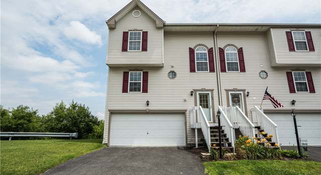 Photo of 235 Scenic Hill Dr, Carnegie, PA 15106