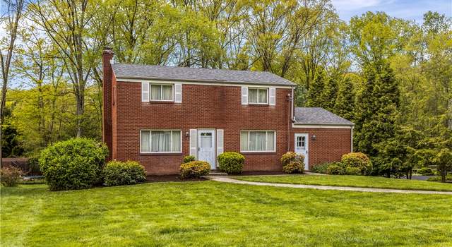 Photo of 677 Olive St, Mccandless, PA 15237