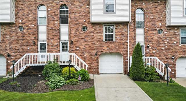 Photo of 714 Carters Grove Dr, Richland, PA 15044