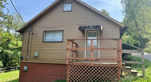 Photo of 1611 Crawford Rd, North Fayette, PA 15126