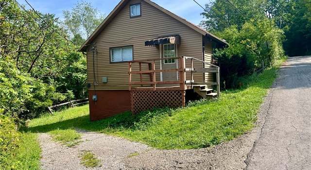 Photo of 1611 Crawford Rd, North Fayette, PA 15126