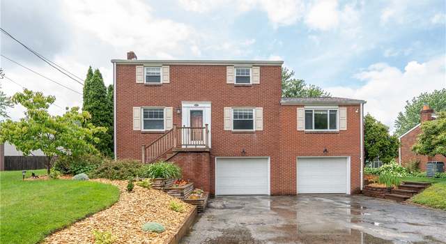 Photo of 524 Saint Andrews Dr, Hempfield Twp - Wml, PA 15601