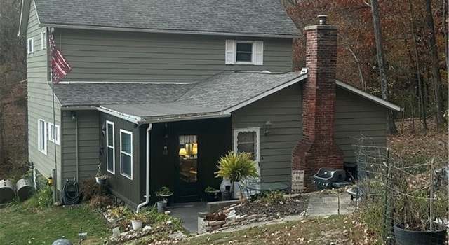 Photo of 160 Senchur Rd, Hempfield Twp - Wml, PA 15601