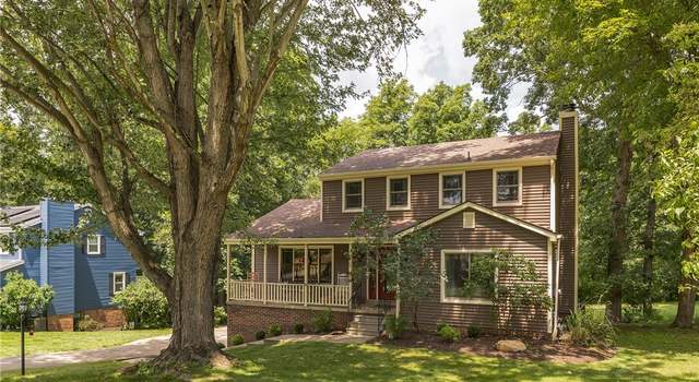 Photo of 107 Oakdale Dr, Zelienople, PA 16063