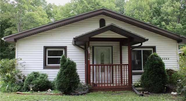 Photo of 9264 Montgomery Dr, Shenango-cra, PA 16424