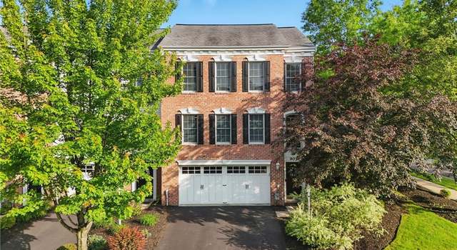 Photo of 901 Montclair Dr, Coraopolis, PA 15108