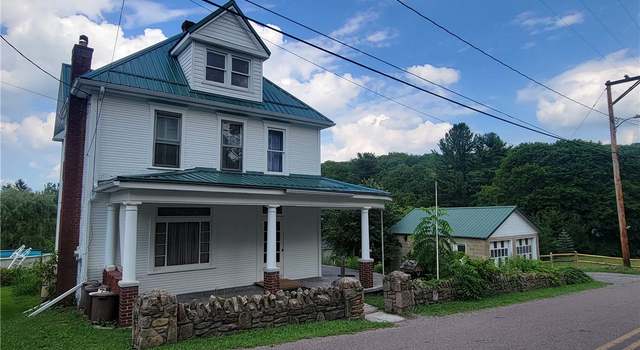 Photo of 114 Village Rd, Listie, PA 15549