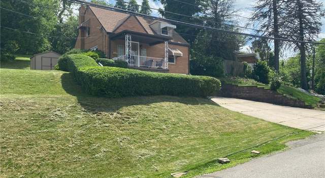 Photo of 425 Parkridge Dr, Penn Hills, PA 15235