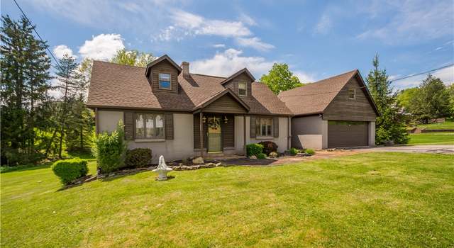 Photo of 230 Brookwood Rd, Peters Twp, PA 15367