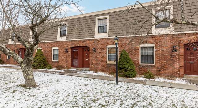 Photo of 119 Community Ct, Pennsbury, PA 15205