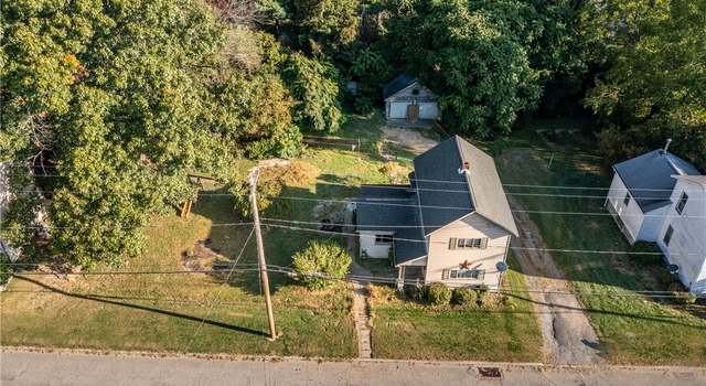 Photo of 276 Lincoln St, Sharon, PA 16146