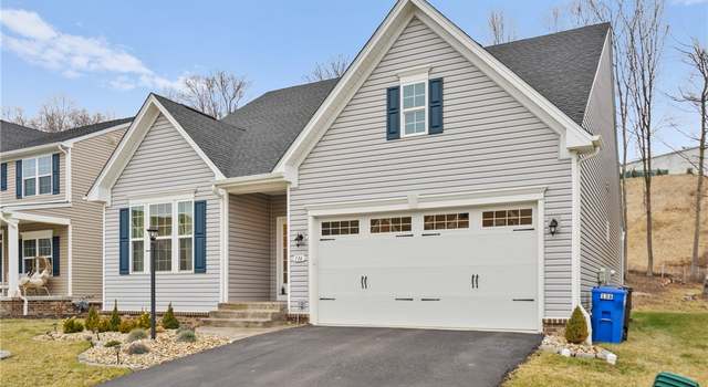 Photo of 136 Horseshoe Dr, North Fayette, PA 15071