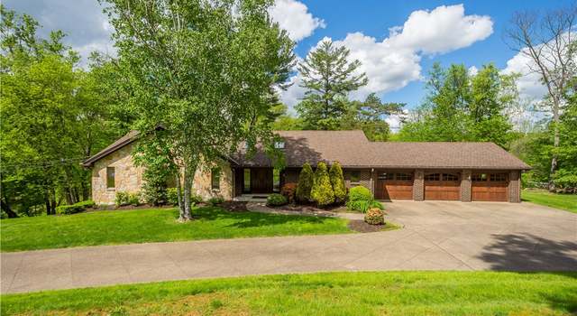 Photo of 114 Moore Dr, Peters Twp, PA 15317