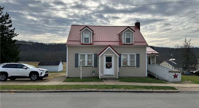 Photo of 820 E Main St, Rural Valley Boro, PA 16249