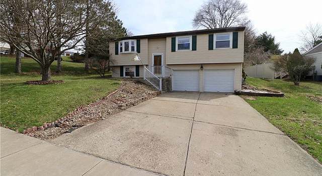 Photo of 341 Meade Dr, Moon/crescent Twp, PA 15108