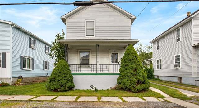 Photo of 656 Lynn St, Central City Borough, PA 15926